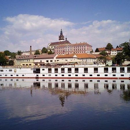 Florentina Boat Litomerice Exterior photo