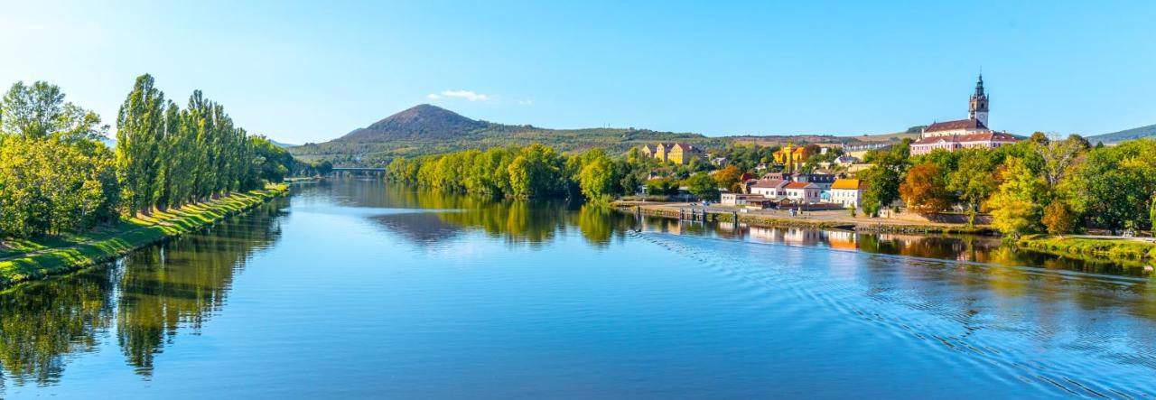 Florentina Boat Litomerice Exterior photo