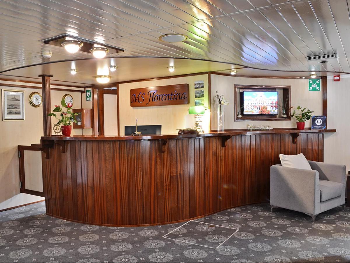 Florentina Boat Litomerice Exterior photo